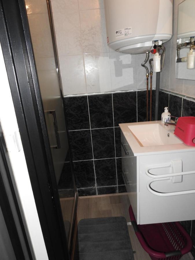 Studio Tres Confortable Limoges Luaran gambar